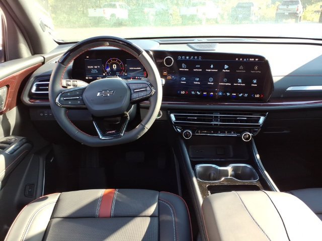 New 2027 Chevrolet Traverse RS w/ LPO, Floor Liner Package AWD/4WD image 11