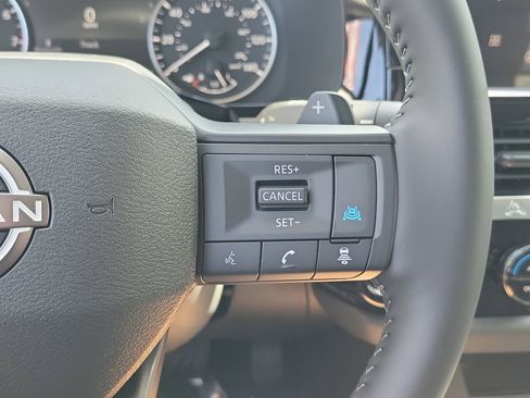 New 2026 Nissan Pathfinder SV FWD image 8