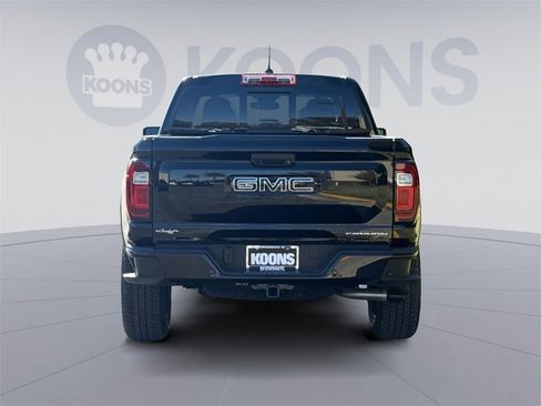 New 2026 GMC Canyon Denali w/ LPO, Denali Black Edition image 5