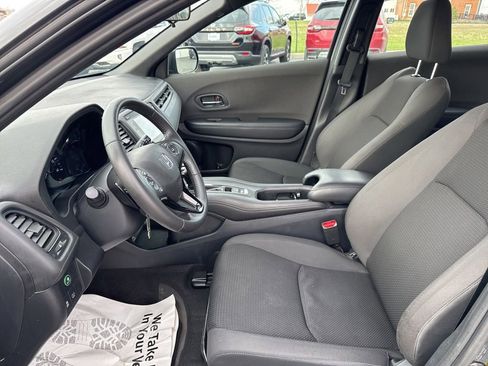 Used 2019 Honda HR-V Sport image 27