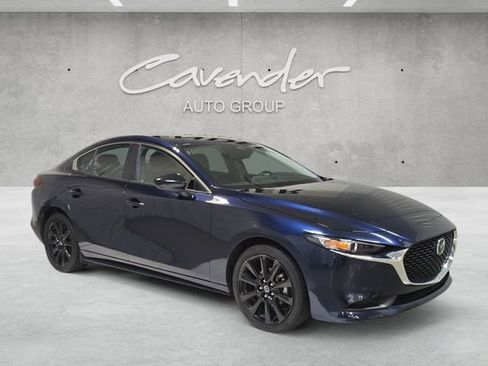 Used 2025 MAZDA MAZDA3 s image 2