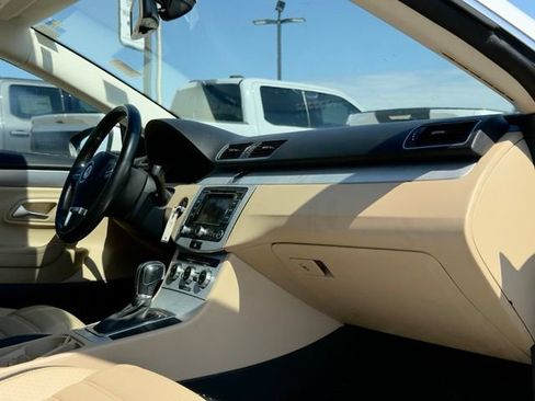 Used 2015 Volkswagen CC Sport FWD image 17