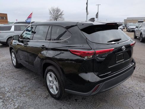 Used 2022 Toyota Highlander L image 5