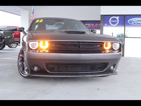 Used 2022 Dodge Challenger GT w/ Blacktop Package RWD image 1