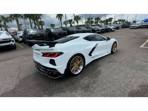 Used 2022 Chevrolet Corvette Stingray Coupe w/ Battery Protection Package RWD image 2