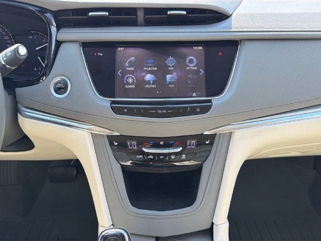Used 2017 Cadillac XT5 Luxury FWD image 19