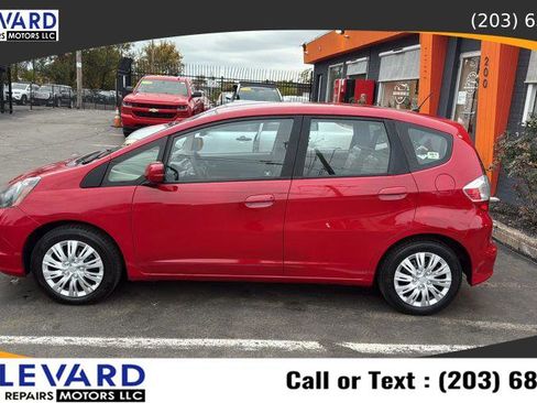 Used 2012 Honda Fit image 4