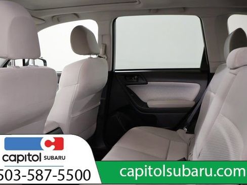 Used 2017 Subaru Forester 2.5i Premium w/ Protection Package #1 AWD/4WD image 31