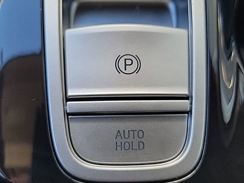 Used 2022 Hyundai Tucson Limited w/ Cargo Package image 34