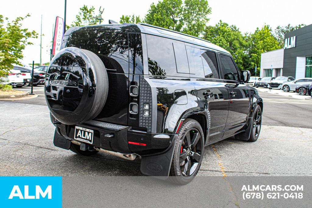 Used 2025 Land Rover Defender 110 X AWD/4WD image 5