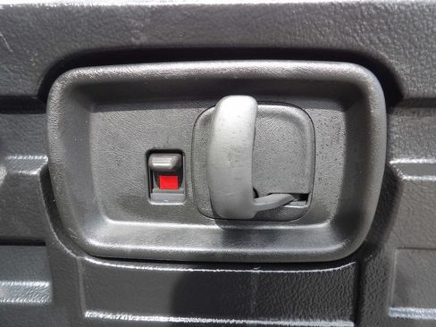 Used 2025 GMC Savana 2500 w/ Driver Convenience Package RWD image 27