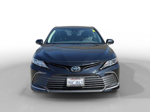 Used 2023 Toyota Camry LE w/ Convenience Package FWD image 8
