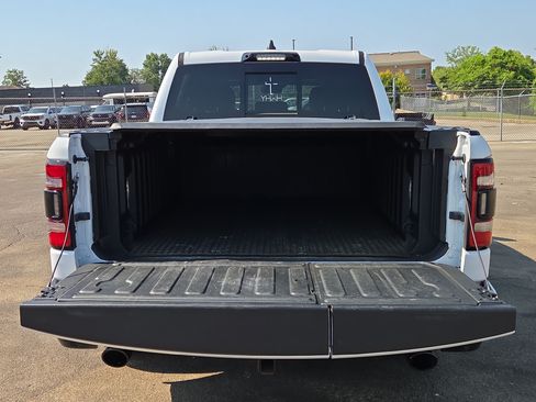 Used 2024 RAM 1500 Limited AWD/4WD image 14