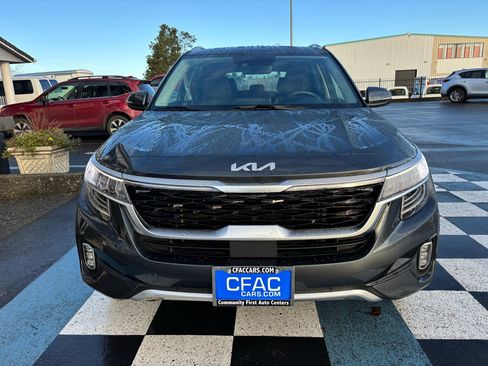 Used 2023 Kia Seltos SX image 8