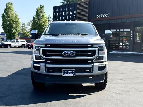 Used 2020 Ford F350 Platinum AWD/4WD image 3
