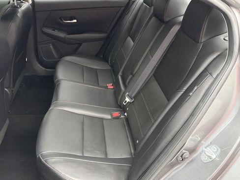 Used 2023 Nissan Sentra SR w/ SR Premium Package FWD image 16