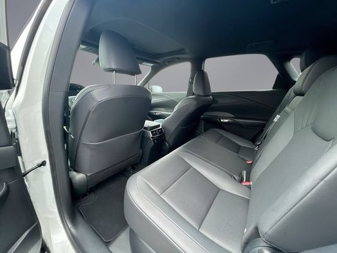 Used 2025 Lexus RX 350 Premium w/ Accessory Package (Z1) FWD image 33