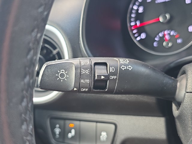Used 2023 Kia Forte GT-Line w/ GT-Line Premium Package FWD image 28