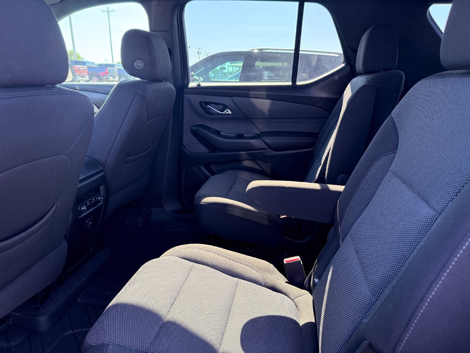 Used 2023 Chevrolet Traverse LT w/ LPO, Floor Liner Package AWD/4WD image 15