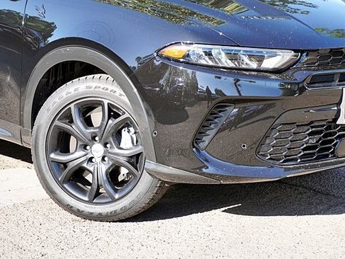 Certified 2024 Dodge Hornet R/T w/ Tech Pack w/o Parking image 4