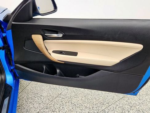 Used 2018 BMW 230i Convertible RWD image 26