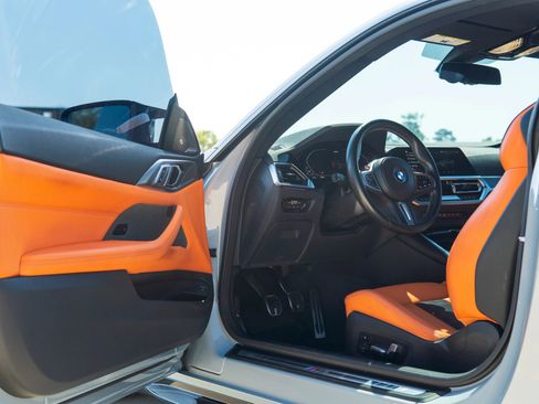 Used 2022 BMW M4 Coupe image 26