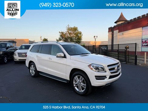 Used 2014 Mercedes-Benz GL 450 4MATIC image 3