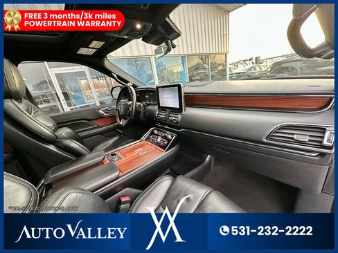 Used 2018 Lincoln Navigator Reserve w/ Technology Package image 21