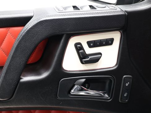 Used 2017 Mercedes-Benz G 63 AMG 4MATIC image 12