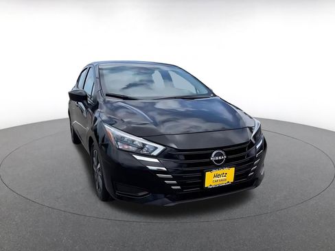 Used 2025 Nissan Versa SV FWD image 3