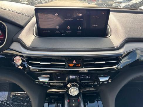 Used 2024 Acura MDX FWD image 12