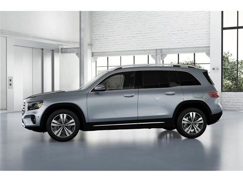 Certified 2025 Mercedes-Benz GLB 250 4MATIC image 35