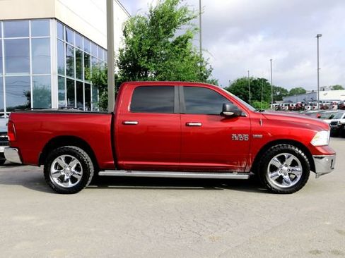 Used 2015 RAM 1500 Lone Star RWD image 4