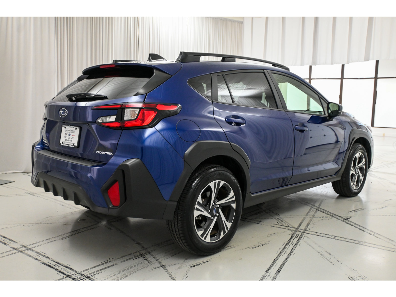 Used 2025 Subaru Crosstrek 2.5i Premium AWD/4WD image 7