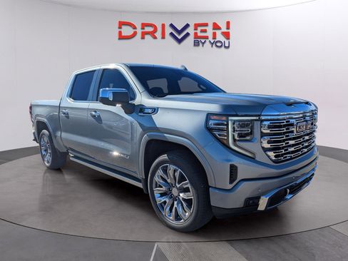 New 2026 GMC Sierra 1500 Denali w/ Denali Reserve Package AWD/4WD image 7