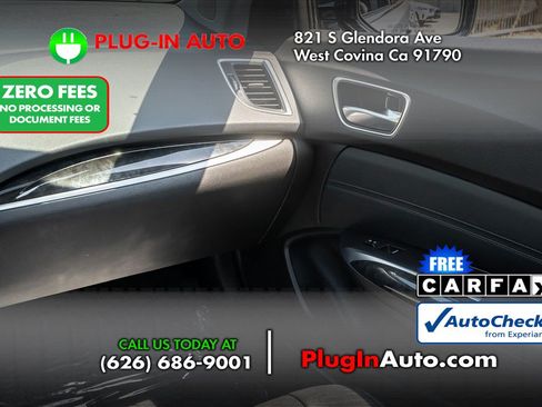 Used 2018 Acura TLX w/ Technology Package FWD image 16
