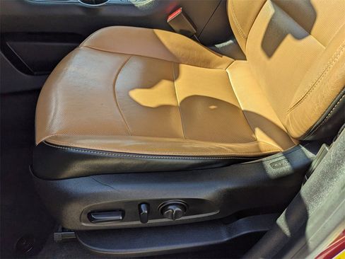 Used 2018 GMC Terrain SLT w/ Preferred Package image 22