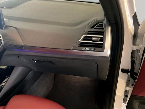 Used 2024 BMW X3 sDrive30i w/ M Sport Package RWD image 17