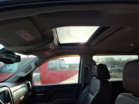 Used 2018 Chevrolet Silverado 1500 High Country image 13