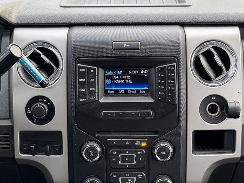 Used 2013 Ford F150 XLT w/ Mid Equipment Group image 11