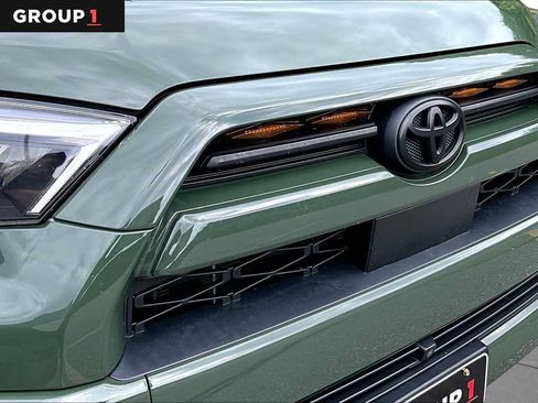 Certified 2022 Toyota 4Runner TRD Sport w/ Technology Package AWD/4WD image 32