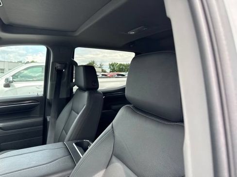 Used 2023 Chevrolet Silverado 1500 LTZ w/ Technology Package AWD/4WD image 18
