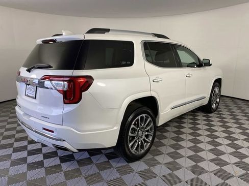 Used 2023 GMC Acadia Denali w/ Denali Ultimate Package AWD/4WD image 11