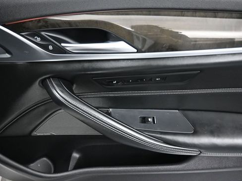 Used 2018 BMW 540i xDrive AWD/4WD image 42
