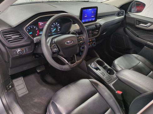 Used 2022 Ford Escape SEL image 12