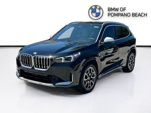 Used 2023 BMW X1 xDrive28i w/ Convenience Package AWD/4WD image 3