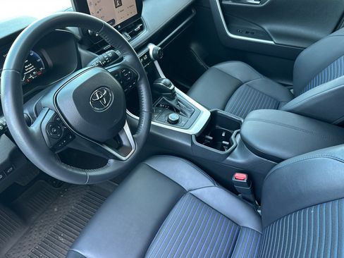 Used 2024 Toyota RAV4 XSE w/ Advanced Technology Package AWD/4WD image 9