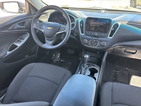 Used 2020 Chevrolet Malibu LS w/ LPO, Convenience Package 1 FWD image 12