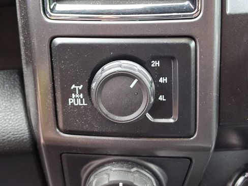 Used 2019 Ford F150 XLT w/ Equipment Group 302A Luxury AWD/4WD image 24