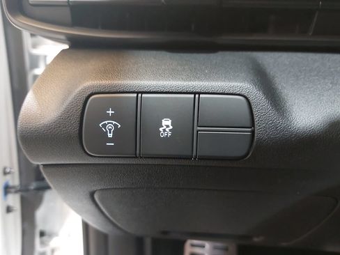 New 2026 Hyundai Elantra Sport FWD image 24
